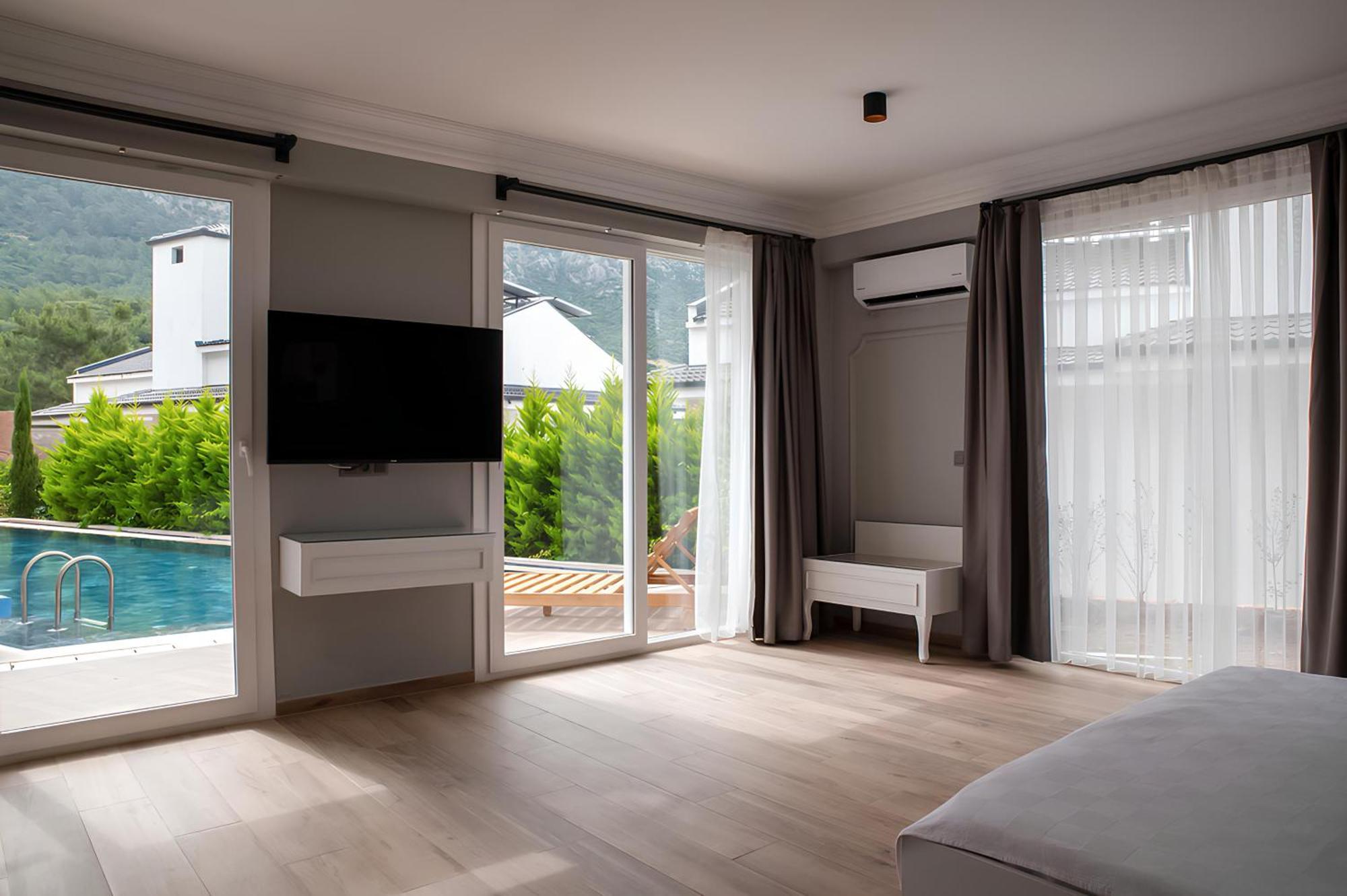Ramada By Wyndham Fethiye Oludeniz Adult Only Hotel Exterior photo