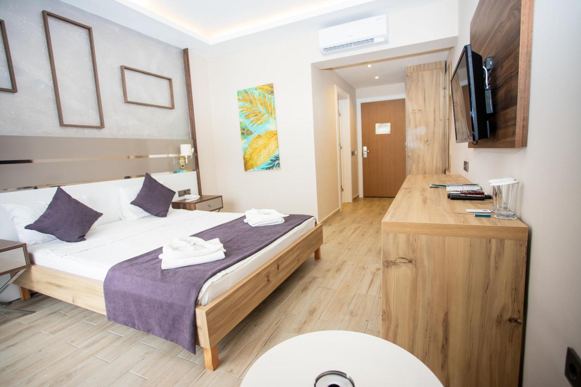 Ramada By Wyndham Fethiye Oludeniz Adult Only Hotel Exterior photo