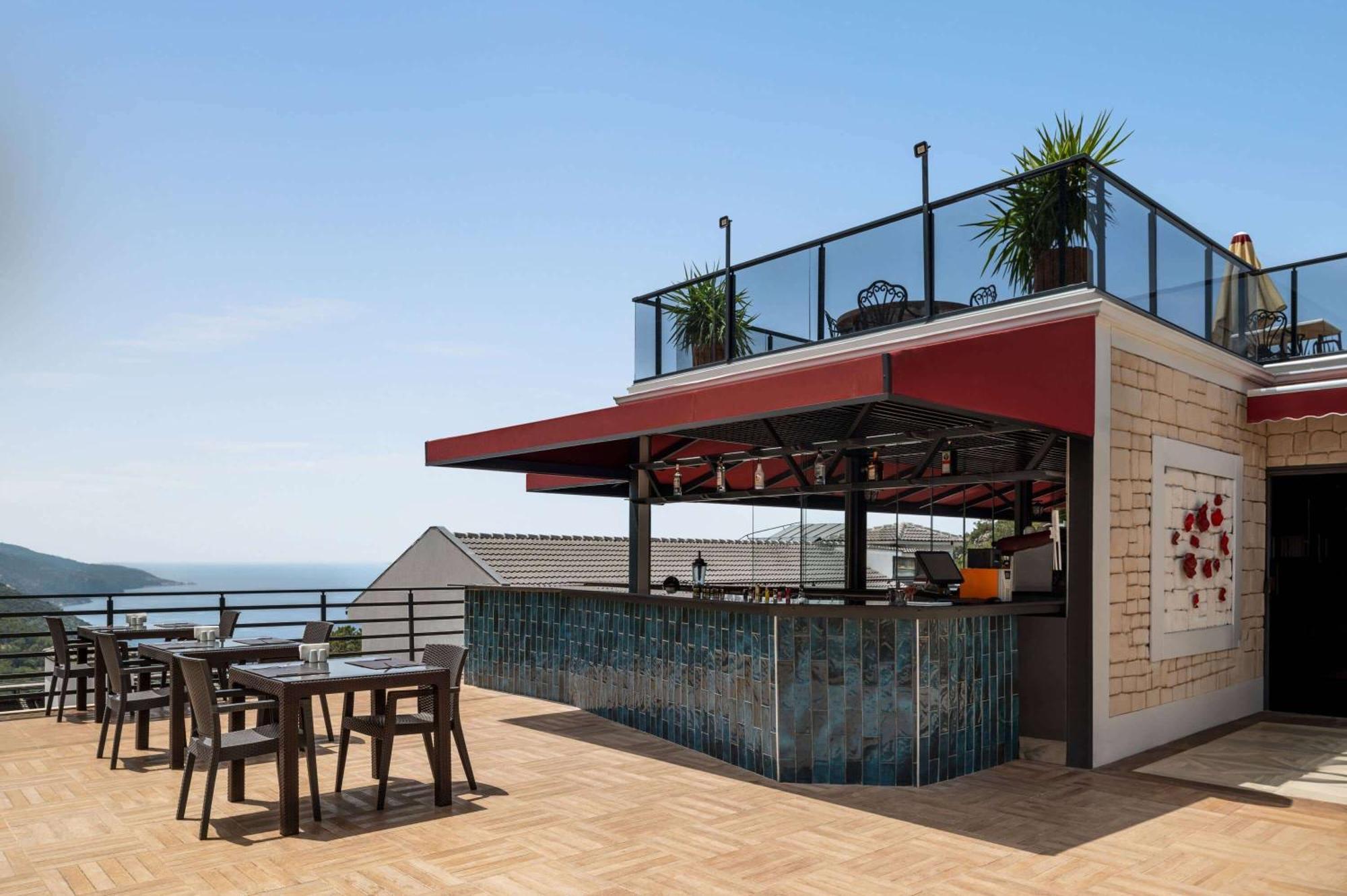 Ramada By Wyndham Fethiye Oludeniz Adult Only Hotel Exterior photo